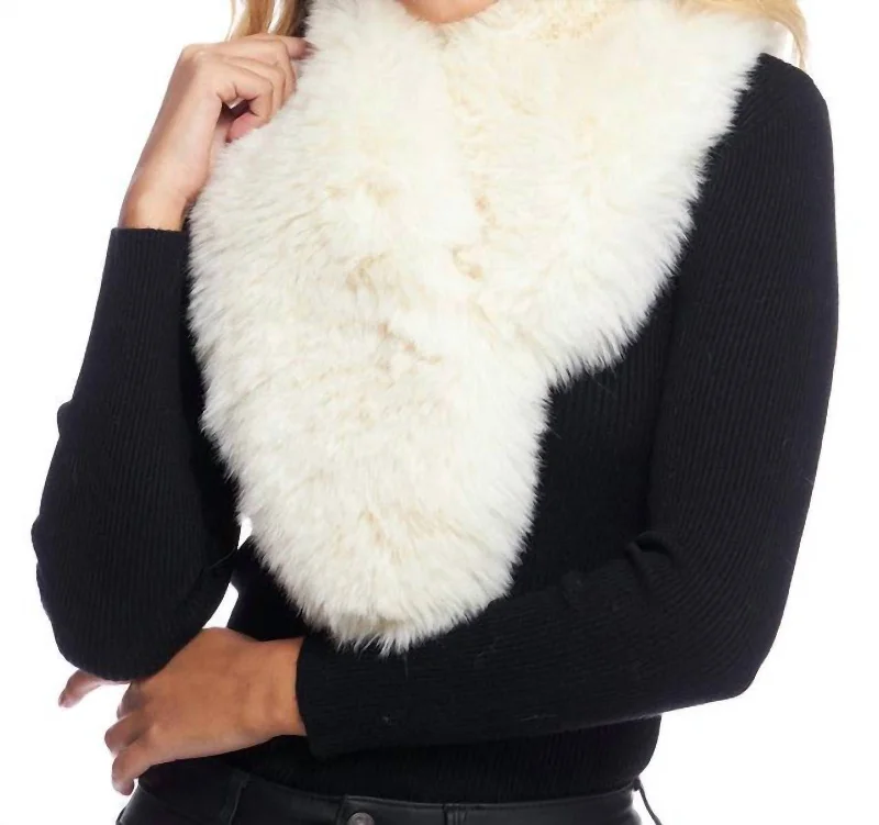 Fox Fur Chateau Clip Scarf In Ivory